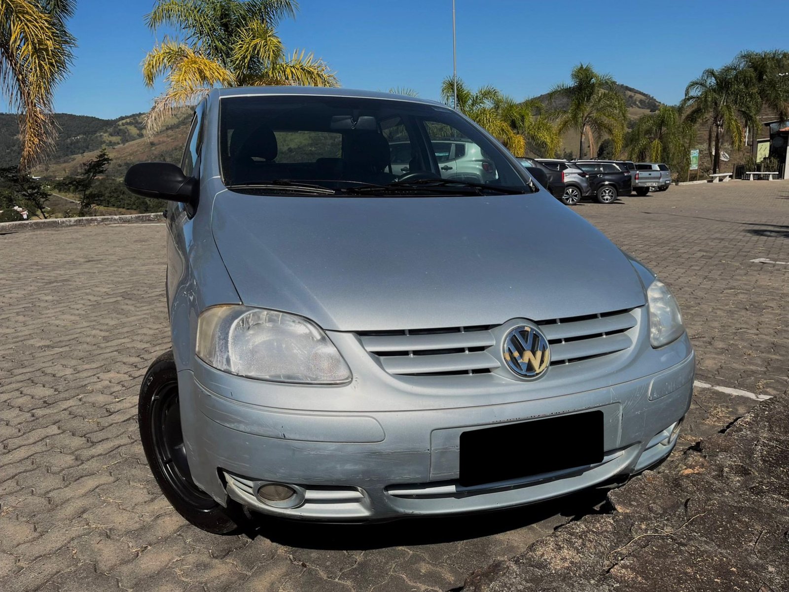 VOLKSWAGEN FOX