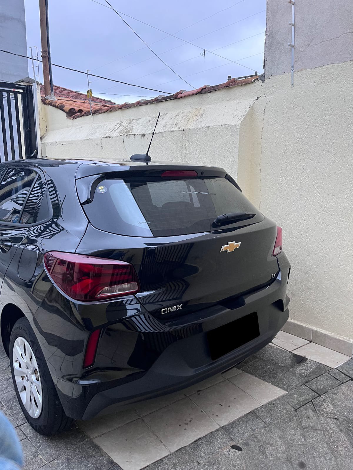CHEVROLET ONIX LT