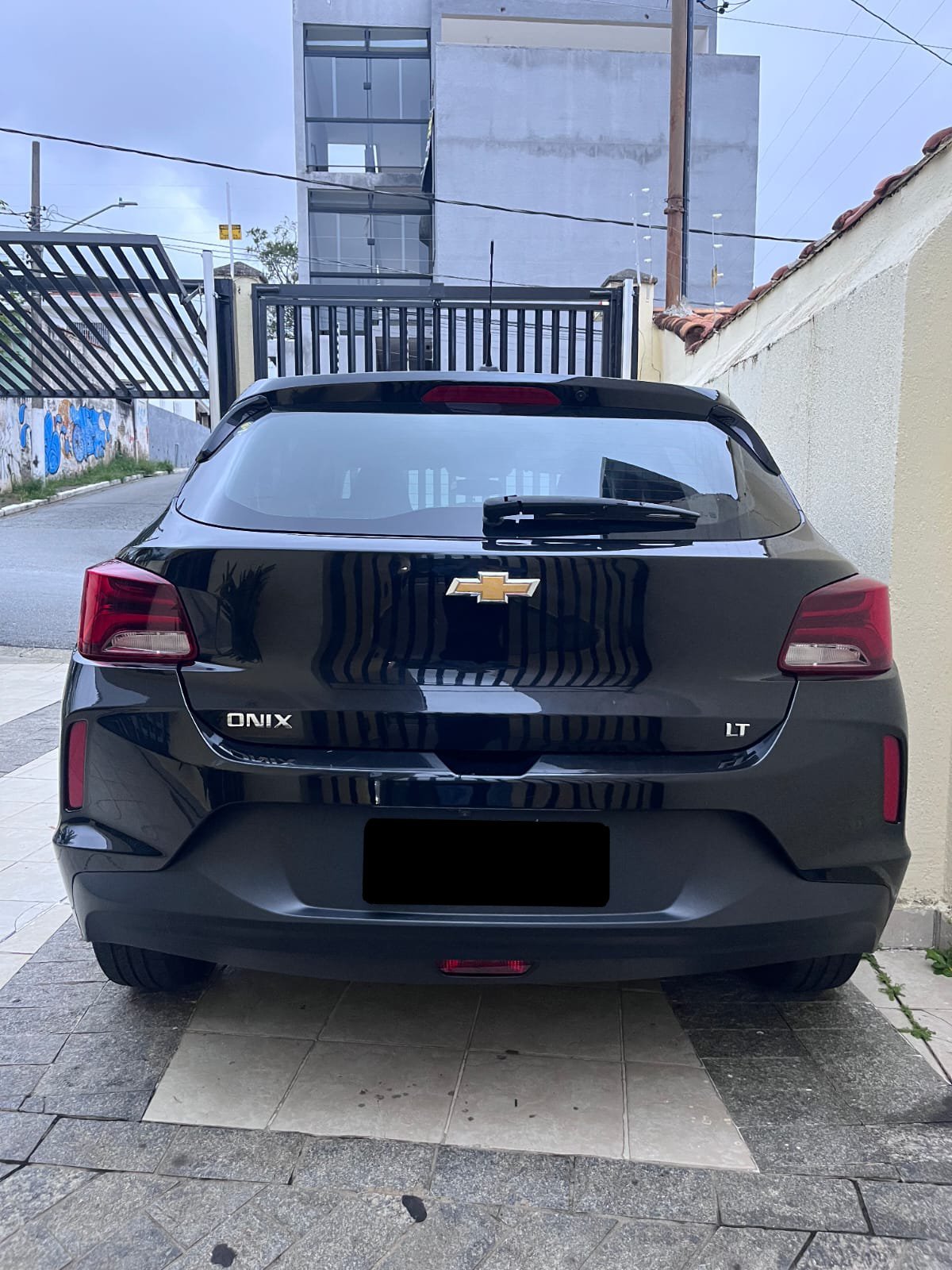 CHEVROLET ONIX LT